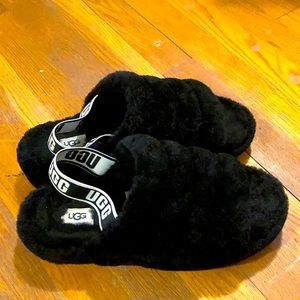 Ugg Fluff Yeah Size 10